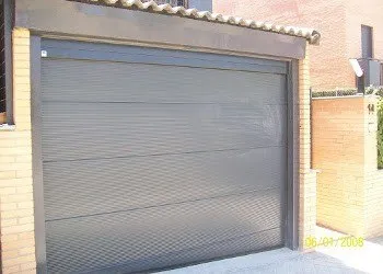 Puertas-de-Garaje-Seccionales_alicante