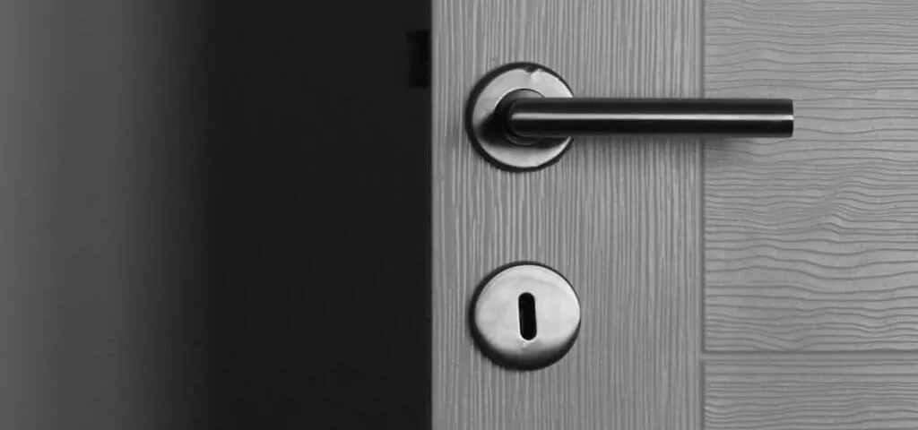 Que cerraduras son mas seguras para instalar en un hogar 1024x480 - ¿Qué cerraduras son más seguras para instalar en un hogar en Alicante?